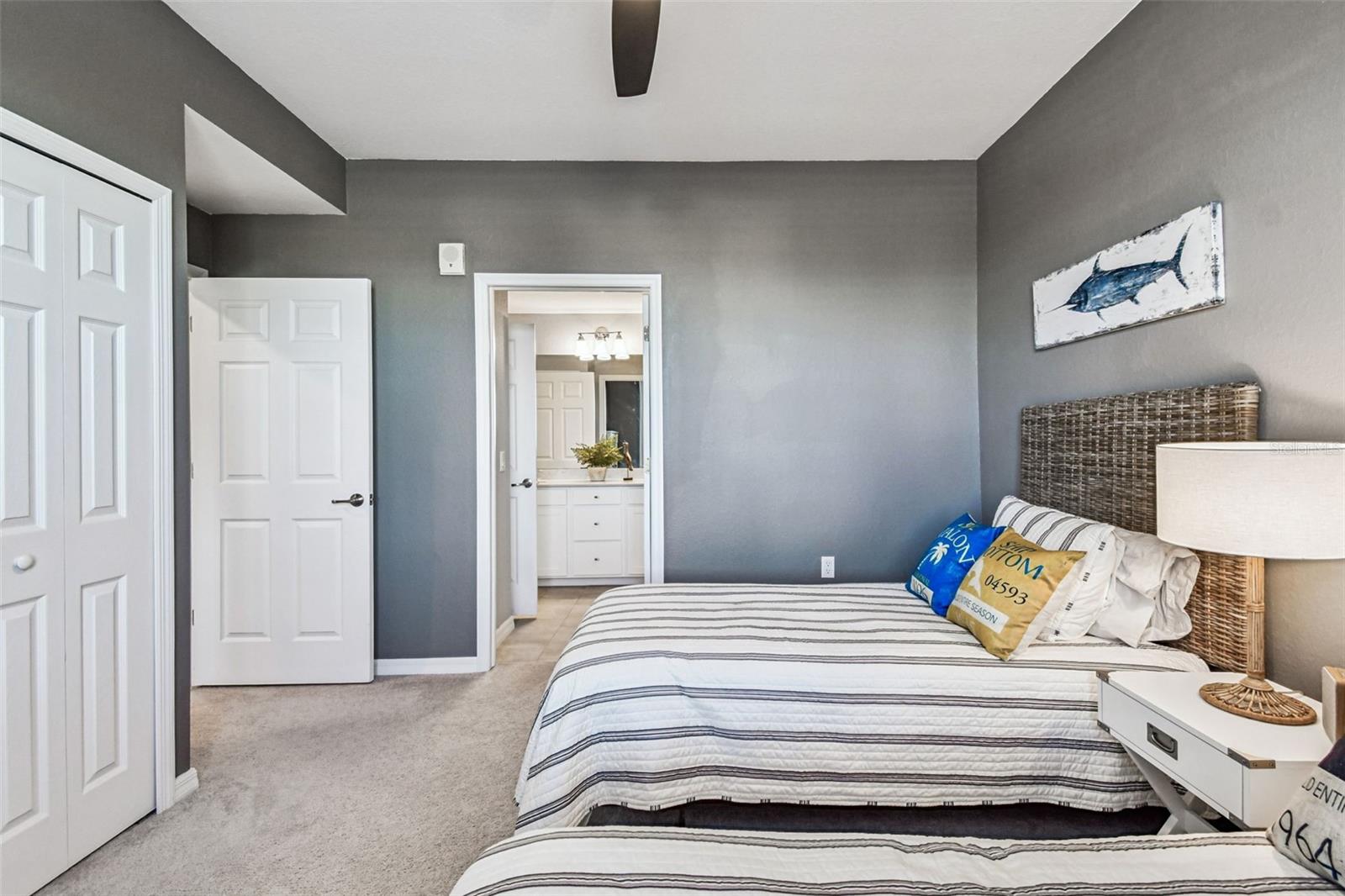 Image 40 of 77 For 17902 Gawthrop Drive 208