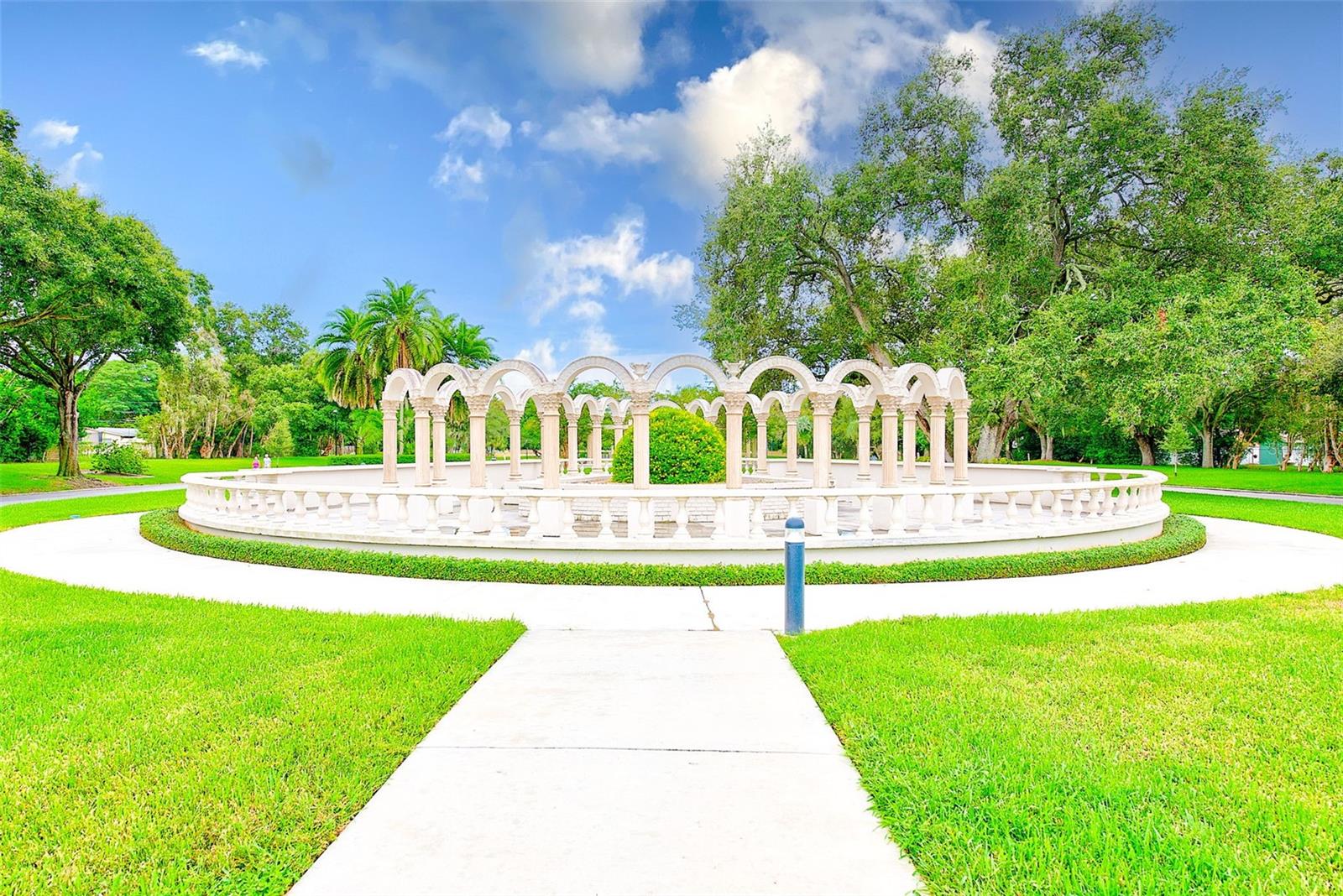 Image 41 of 43 For 2229 Americus Boulevard W 25