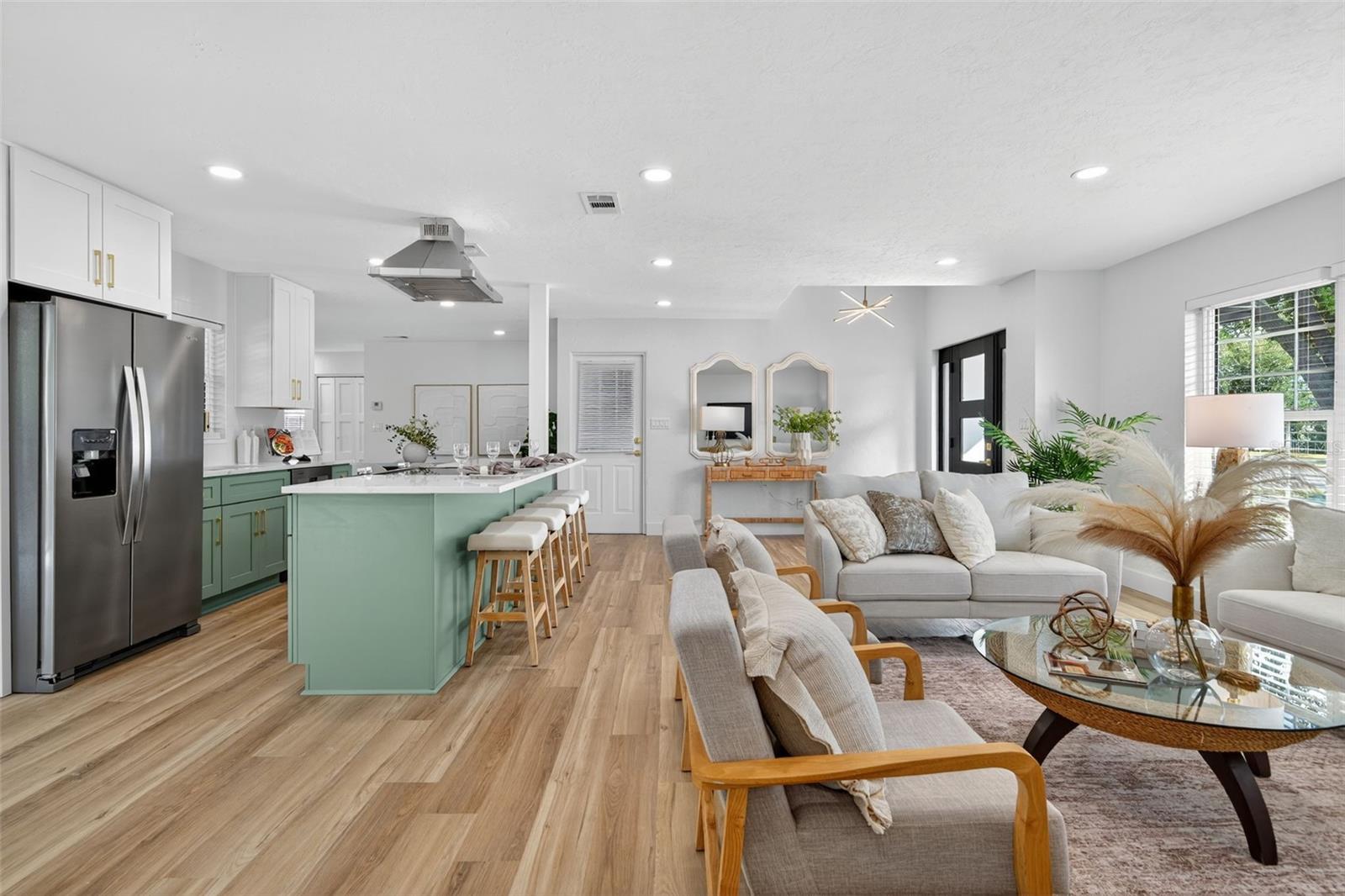 Image 20 of 78 For 6441 27th Avenue N