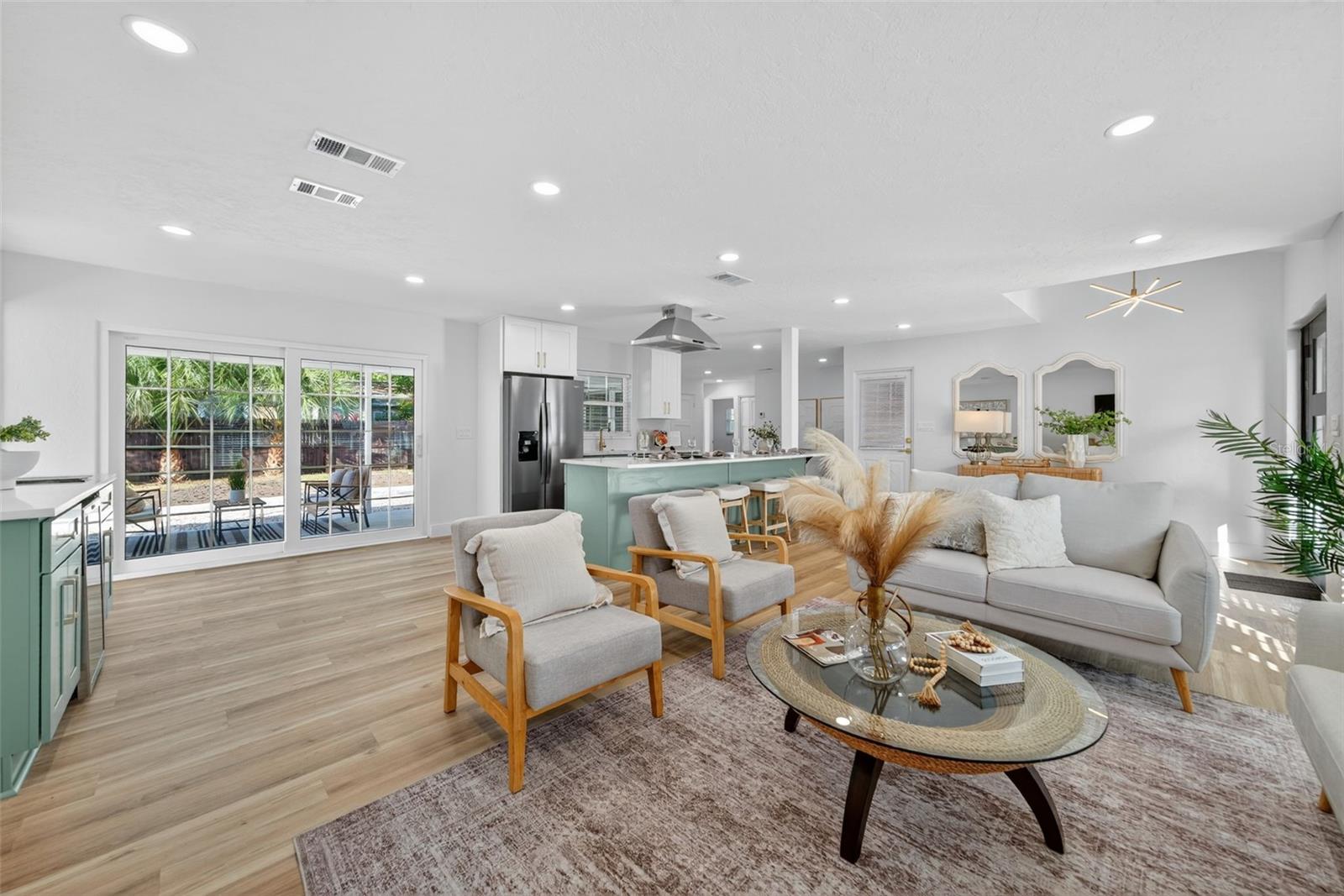 Image 23 of 78 For 6441 27th Avenue N