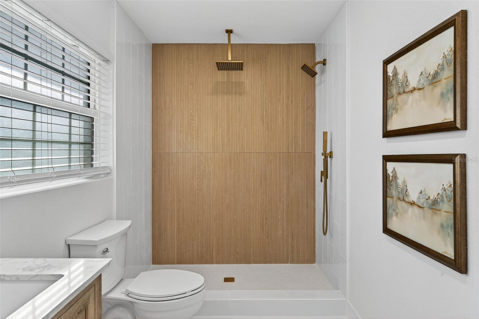 Image 44 of 78 For 6441 27th Avenue N