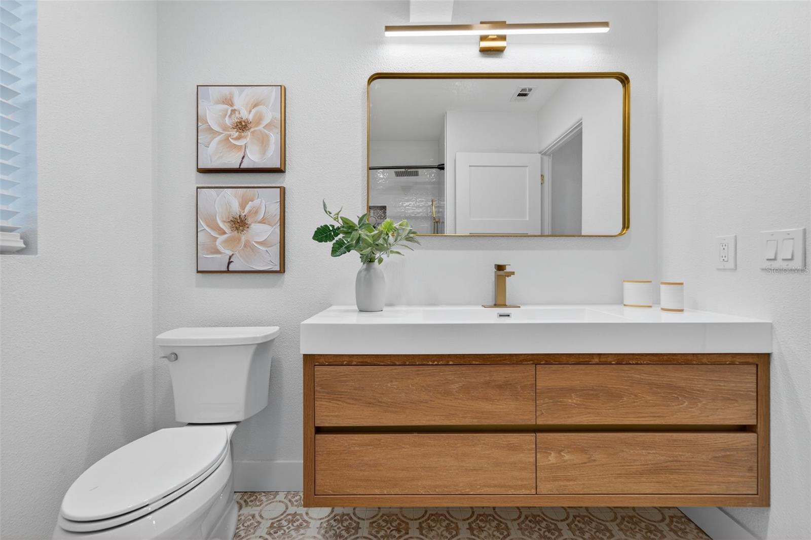 Image 53 of 78 For 6441 27th Avenue N