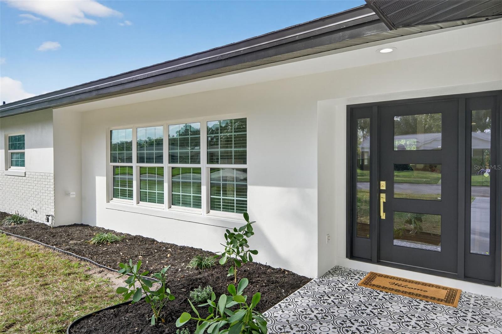 Image 9 of 78 For 6441 27th Avenue N