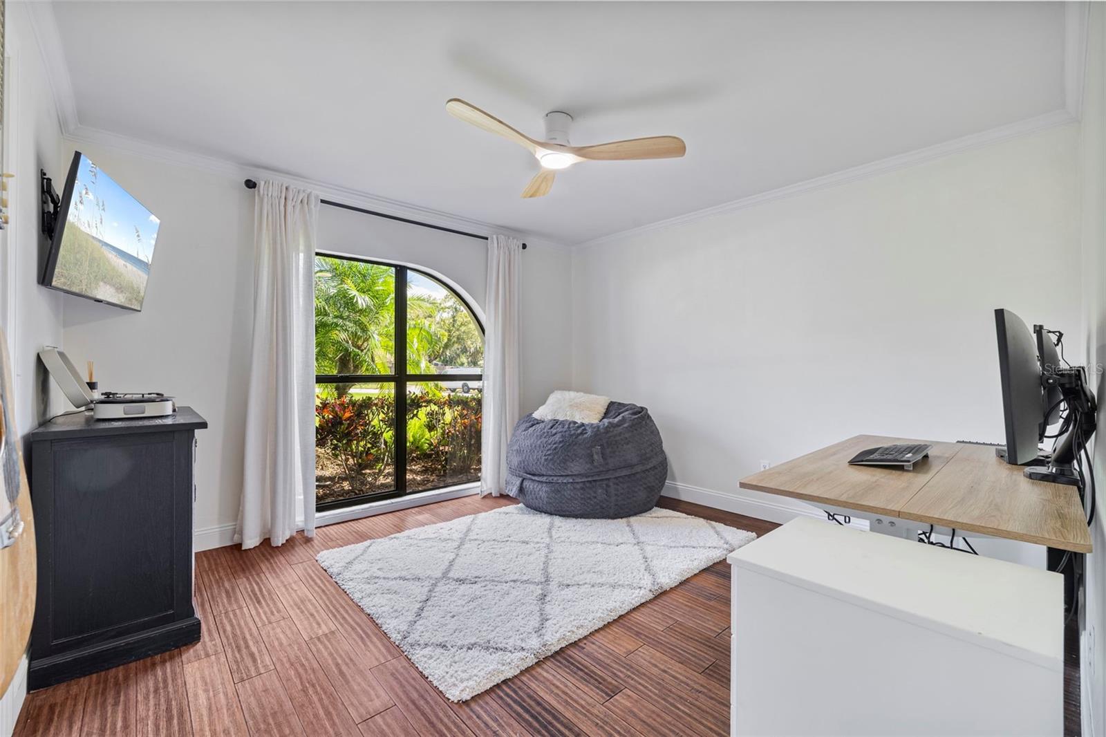 Image 13 of 59 For 18102 Fairpoint Place