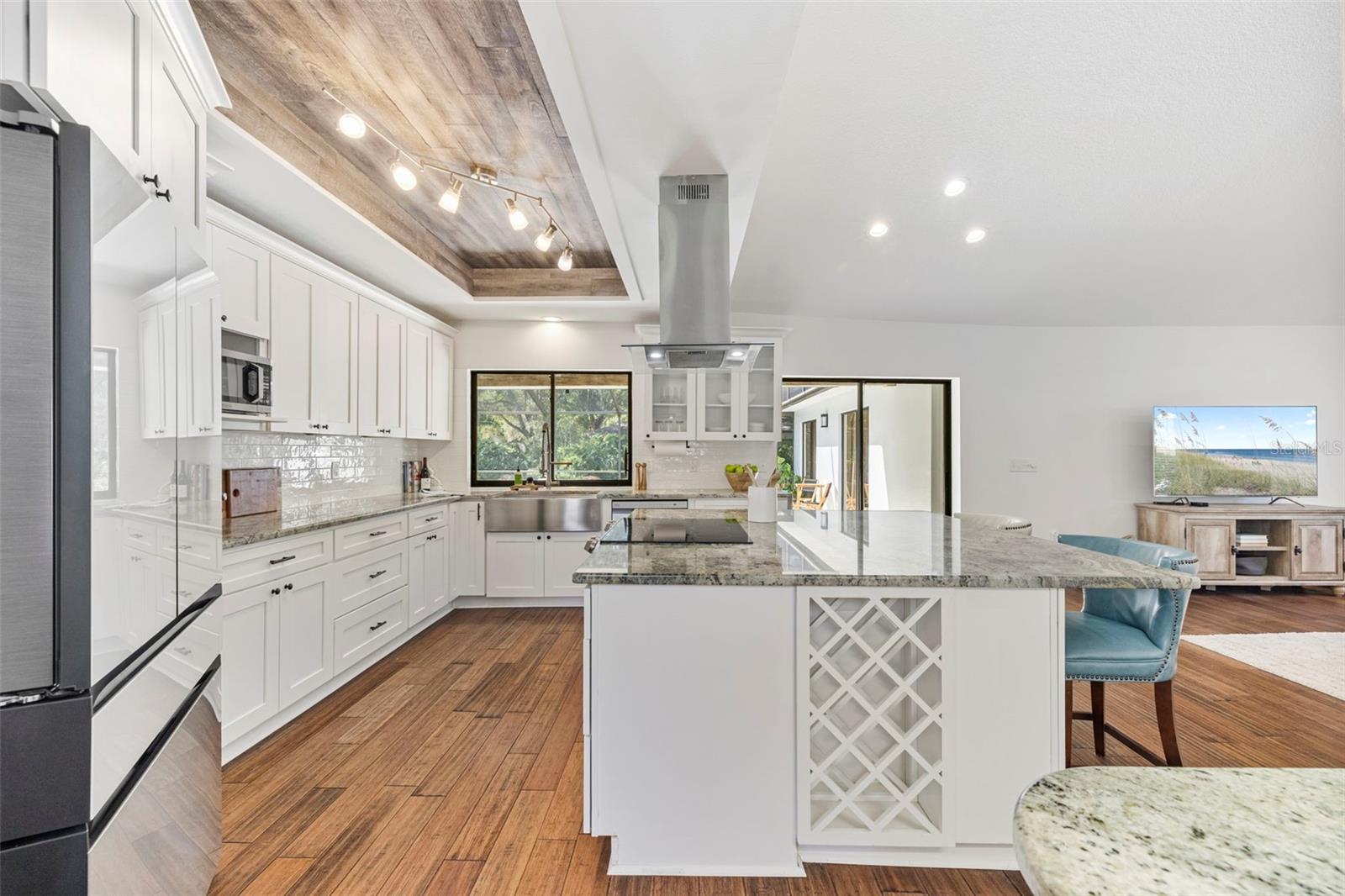 Image 25 of 59 For 18102 Fairpoint Place