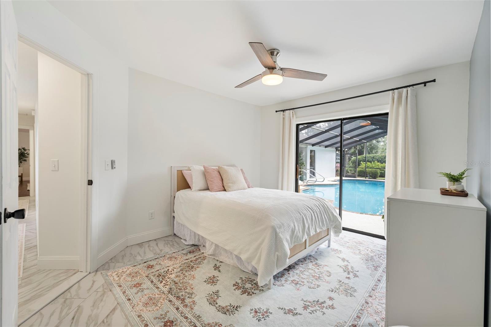 Image 32 of 59 For 18102 Fairpoint Place