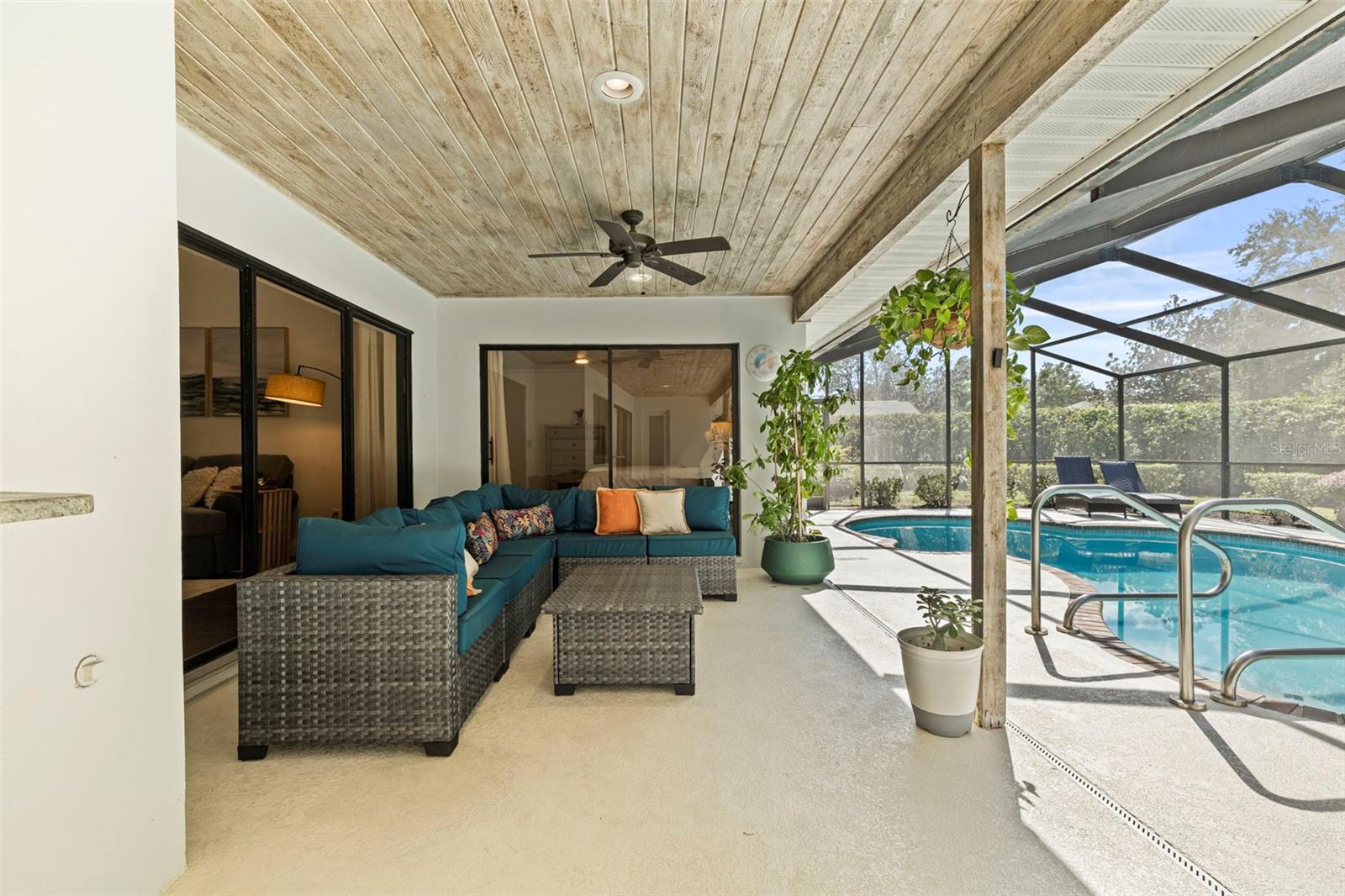 Image 35 of 59 For 18102 Fairpoint Place