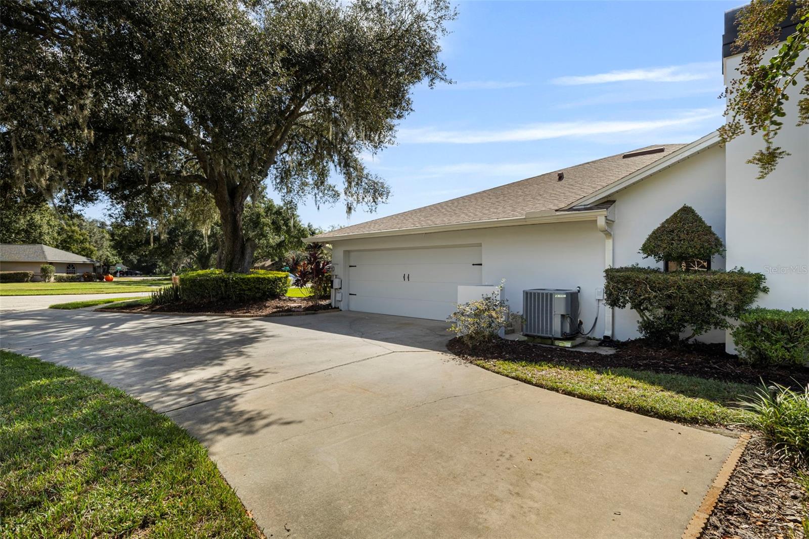 Image 47 of 59 For 18102 Fairpoint Place