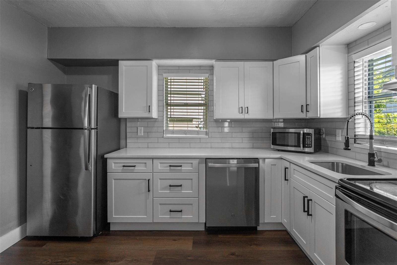 Image 4 of 9 For 448 24th Street N