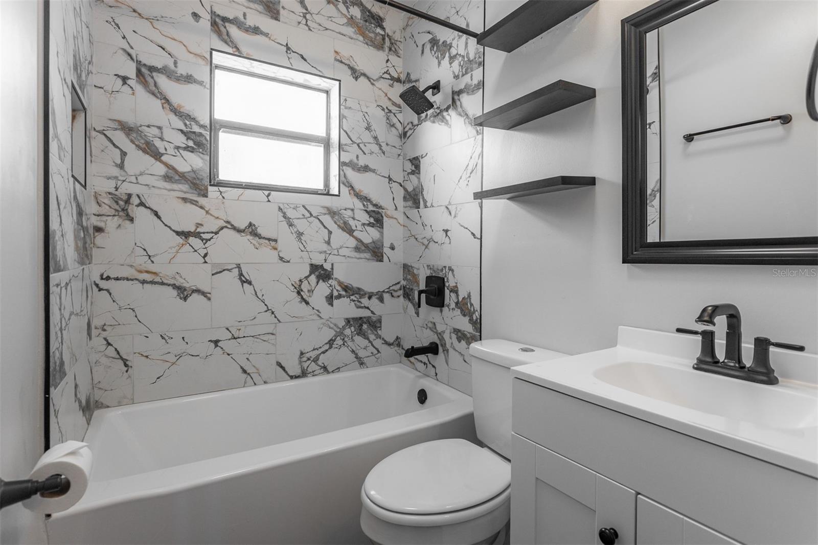 Image 7 of 9 For 448 24th Street N