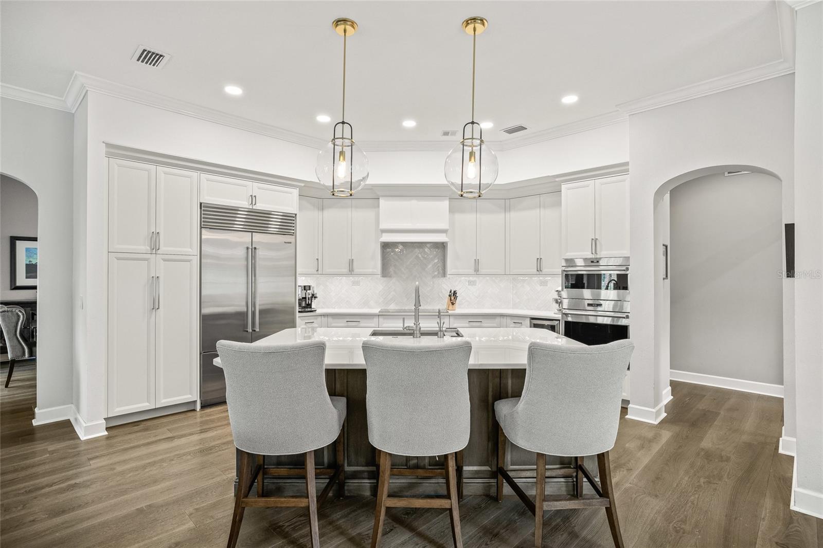 Image 4 of 52 For 700 Sand Pine Drive Ne
