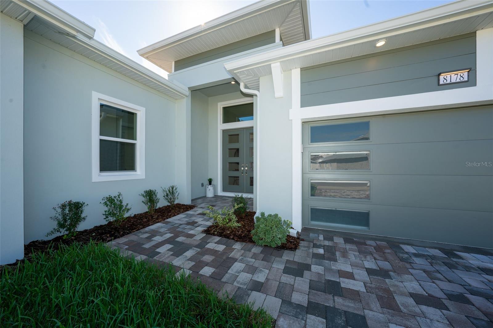 Image 3 of 37 For 8178 Ivy Stark Boulevard