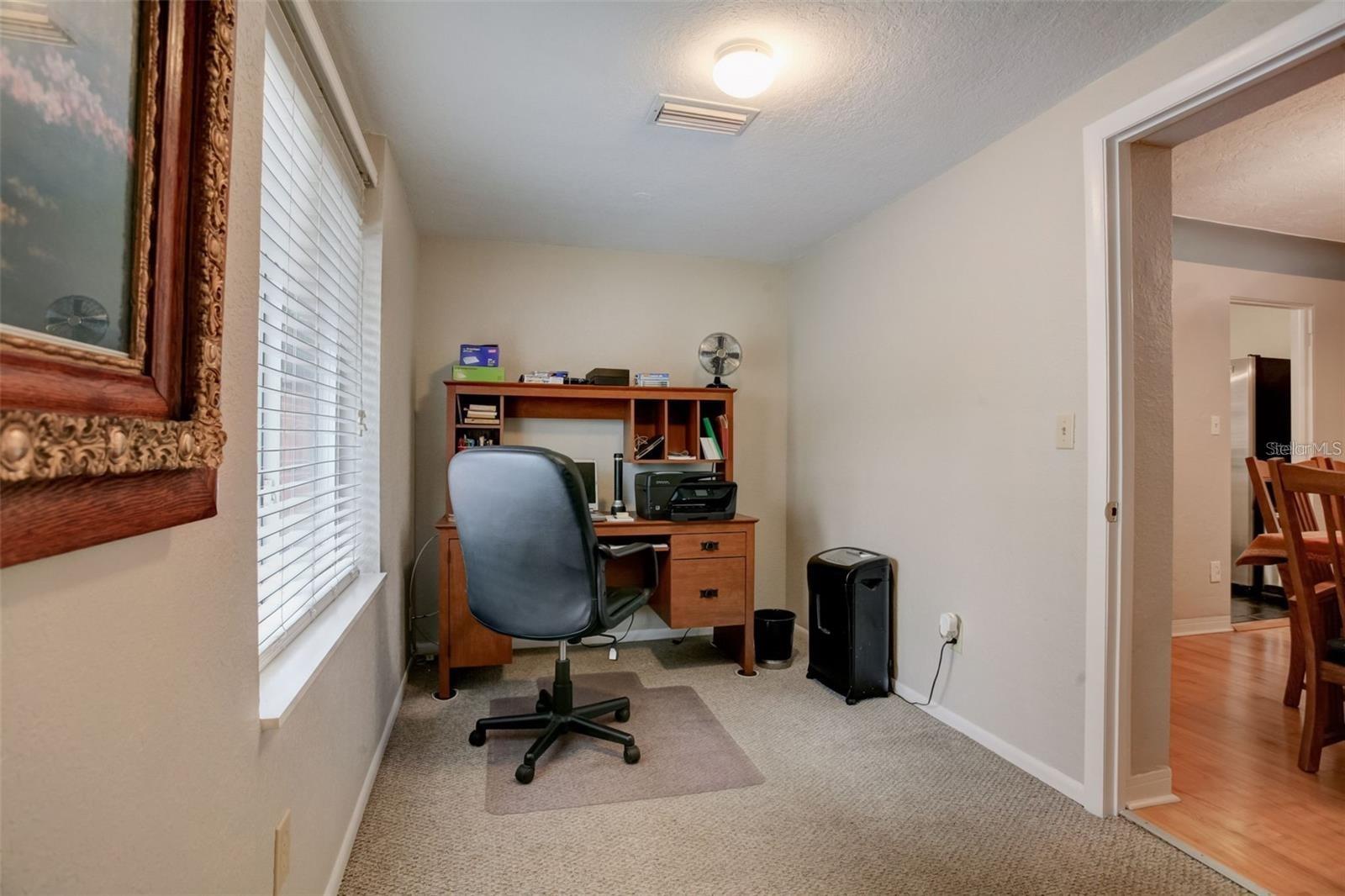 Image 23 of 41 For 2930 9th Avenue N