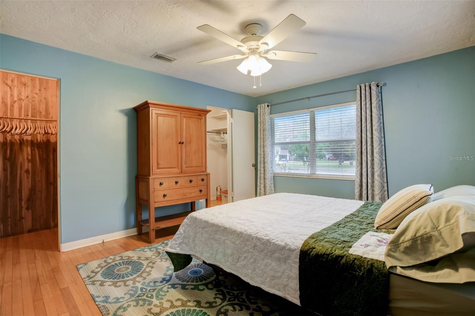 Image 9 of 41 For 2930 9th Avenue N