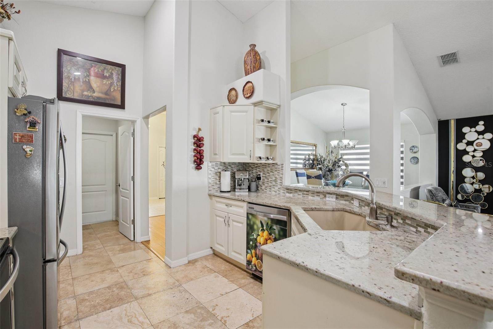 Image 14 of 35 For 14935 Hidden Oaks Circle