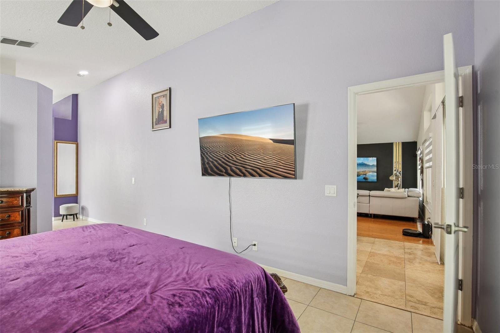 Image 24 of 35 For 14935 Hidden Oaks Circle