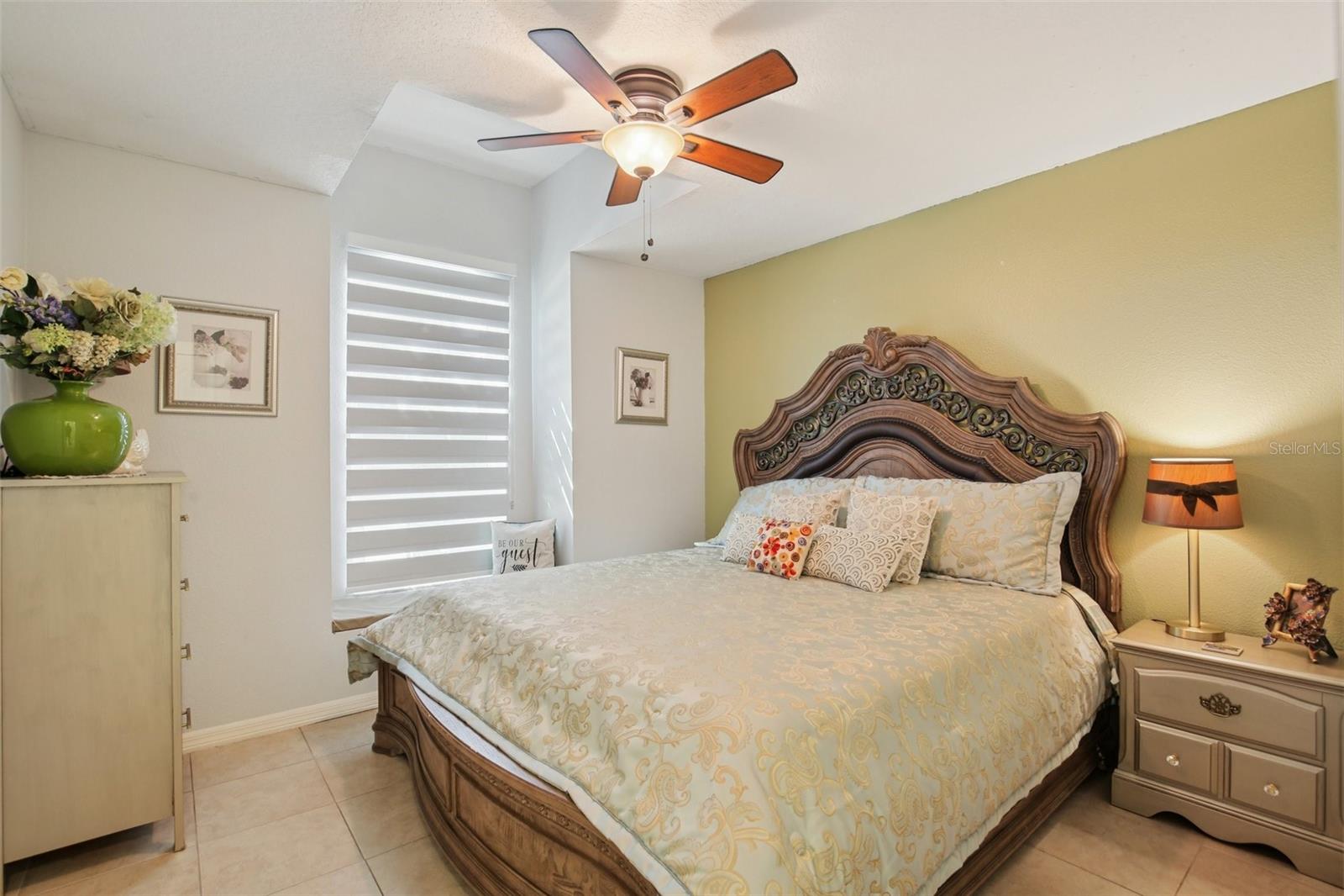 Image 27 of 35 For 14935 Hidden Oaks Circle