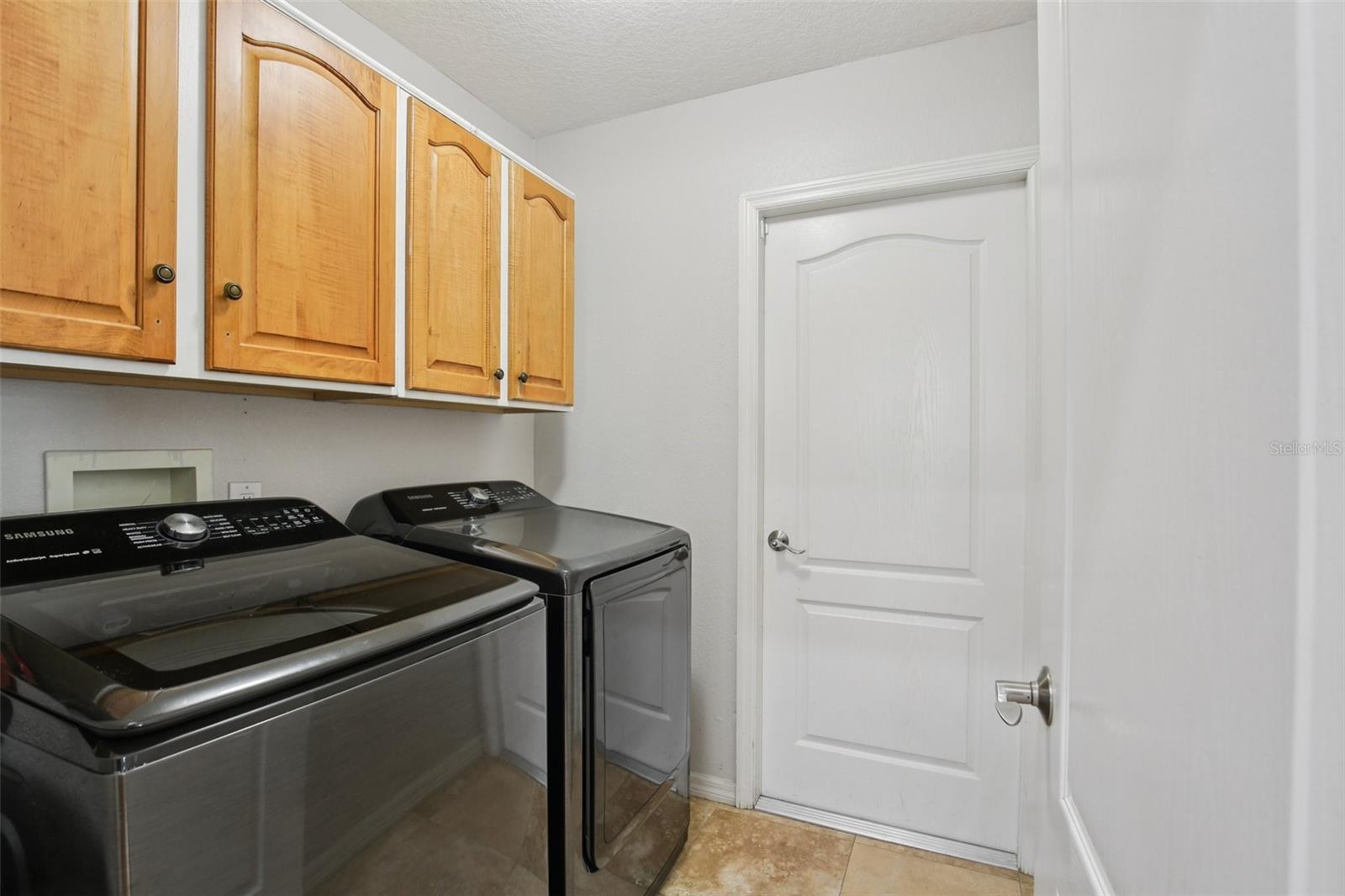 Image 30 of 35 For 14935 Hidden Oaks Circle