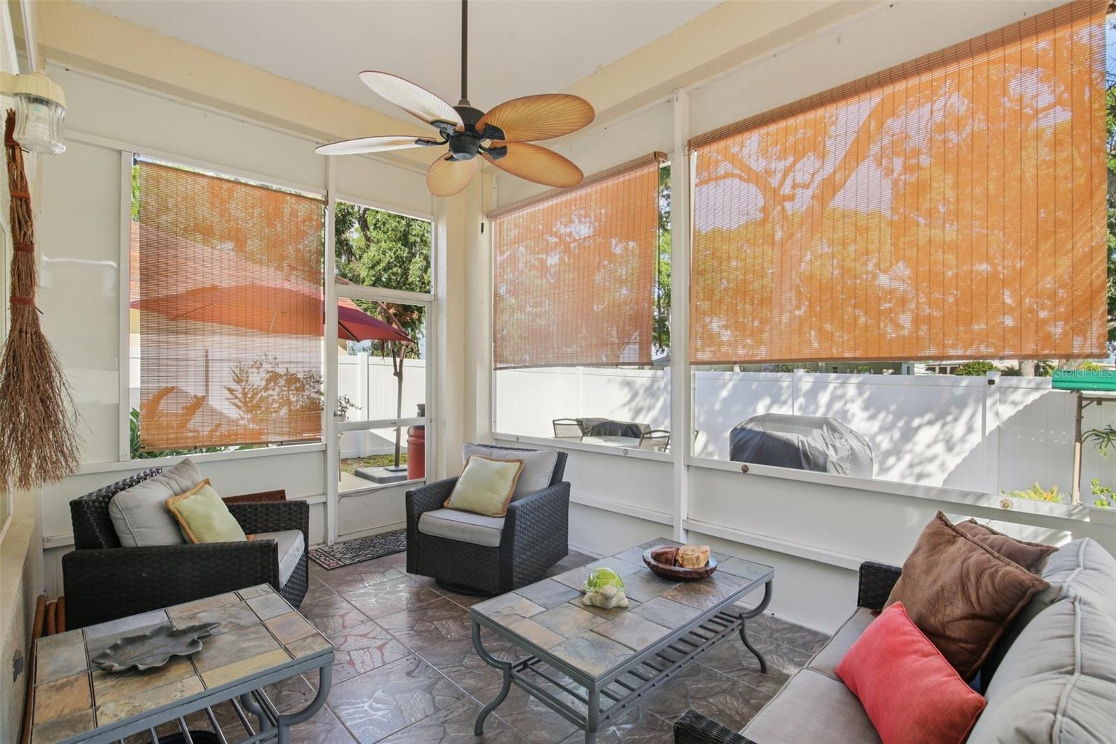 Image 31 of 35 For 14935 Hidden Oaks Circle