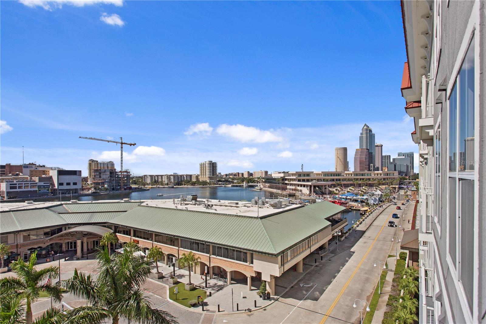 Image 16 of 44 For 700 Harbour Island Boulevard 704