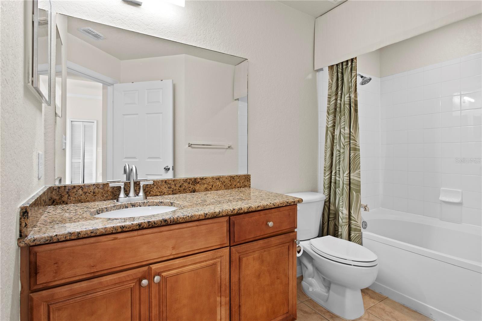 Image 27 of 44 For 700 Harbour Island Boulevard 704