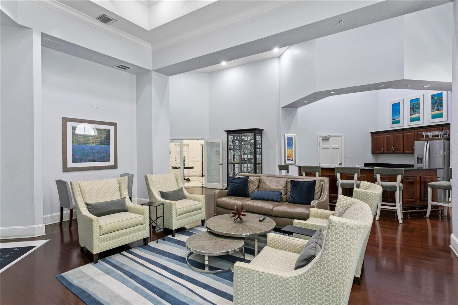 Image 32 of 44 For 700 Harbour Island Boulevard 704