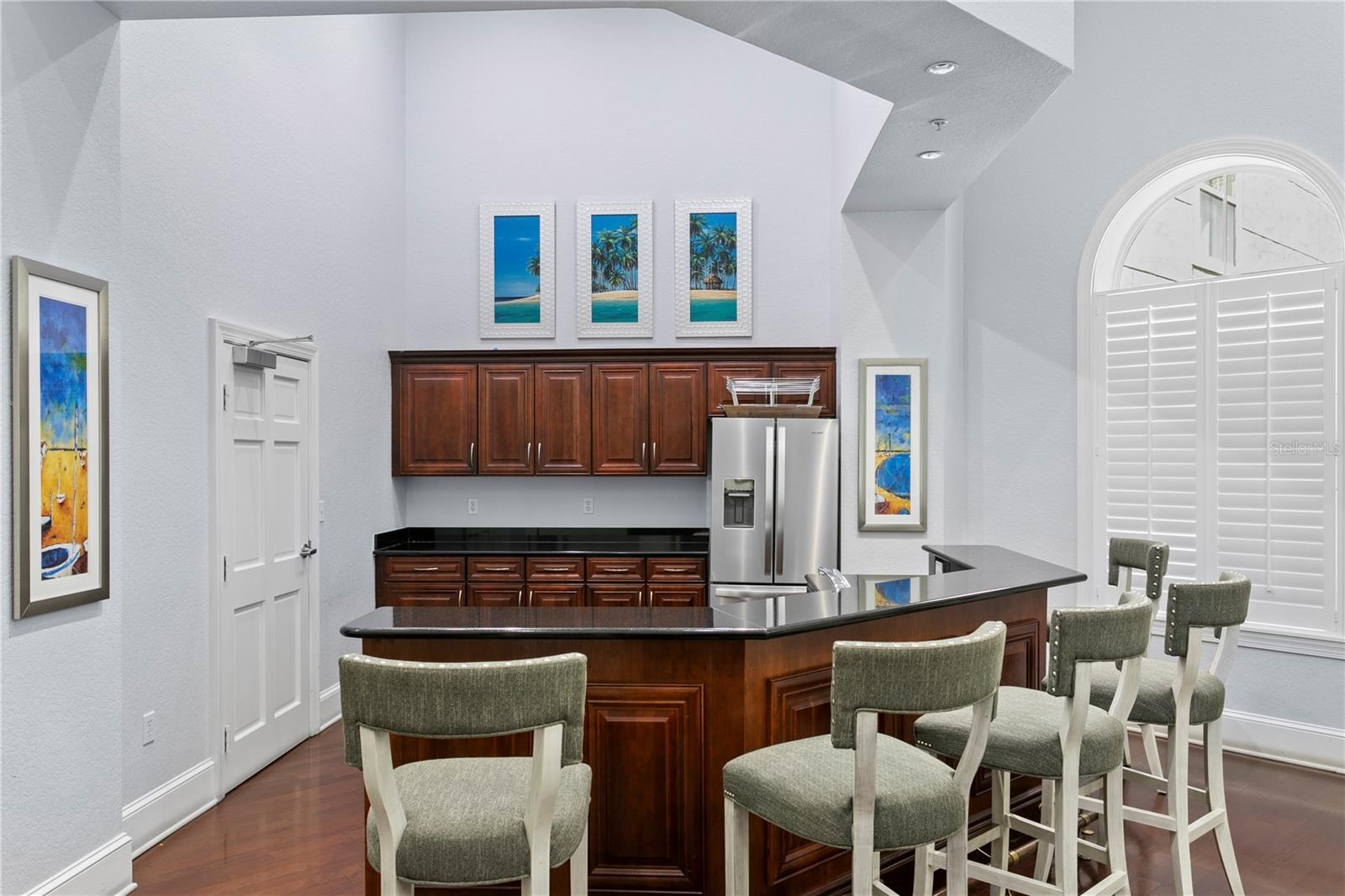 Image 33 of 44 For 700 Harbour Island Boulevard 704