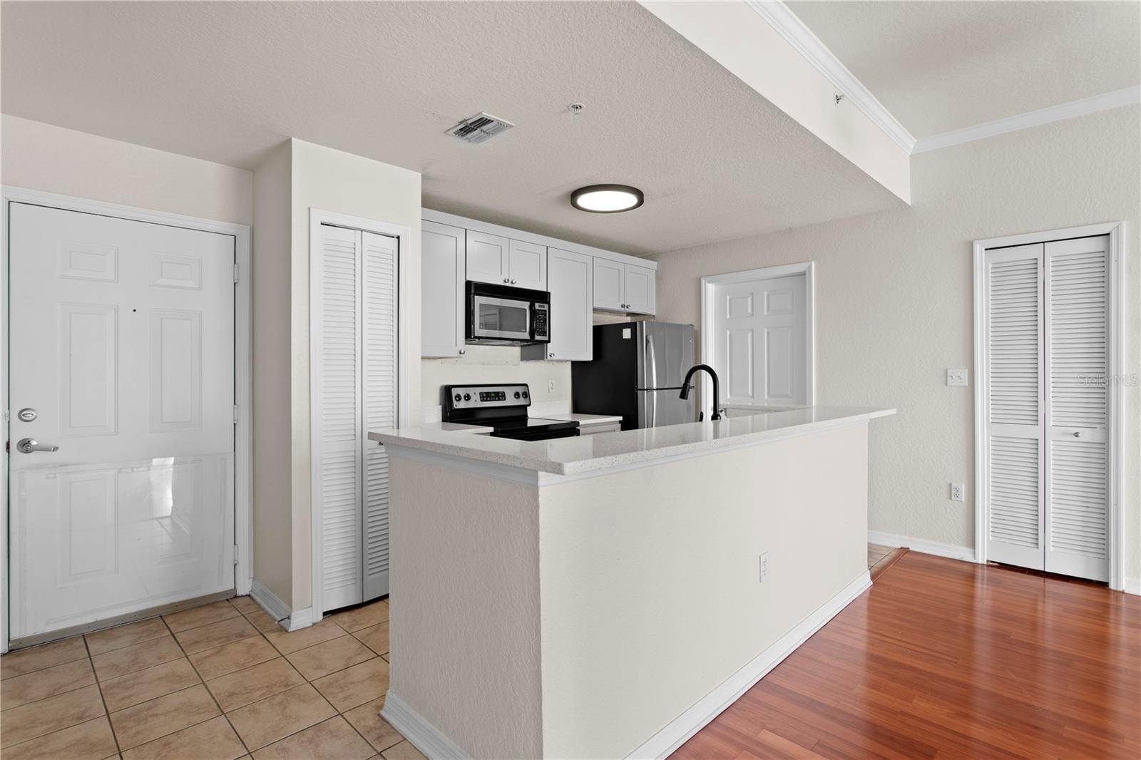 Image 4 of 44 For 700 Harbour Island Boulevard 704