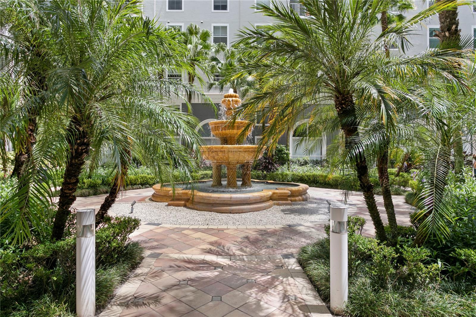 Image 40 of 44 For 700 Harbour Island Boulevard 704