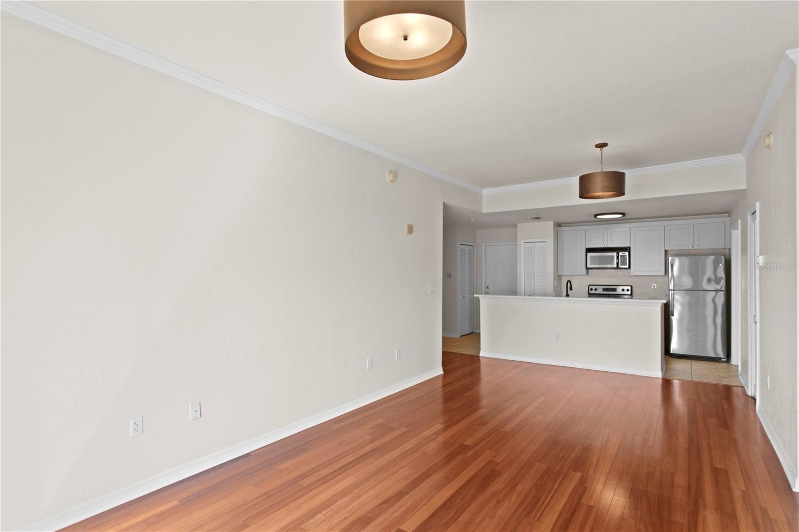 Image 8 of 44 For 700 Harbour Island Boulevard 704