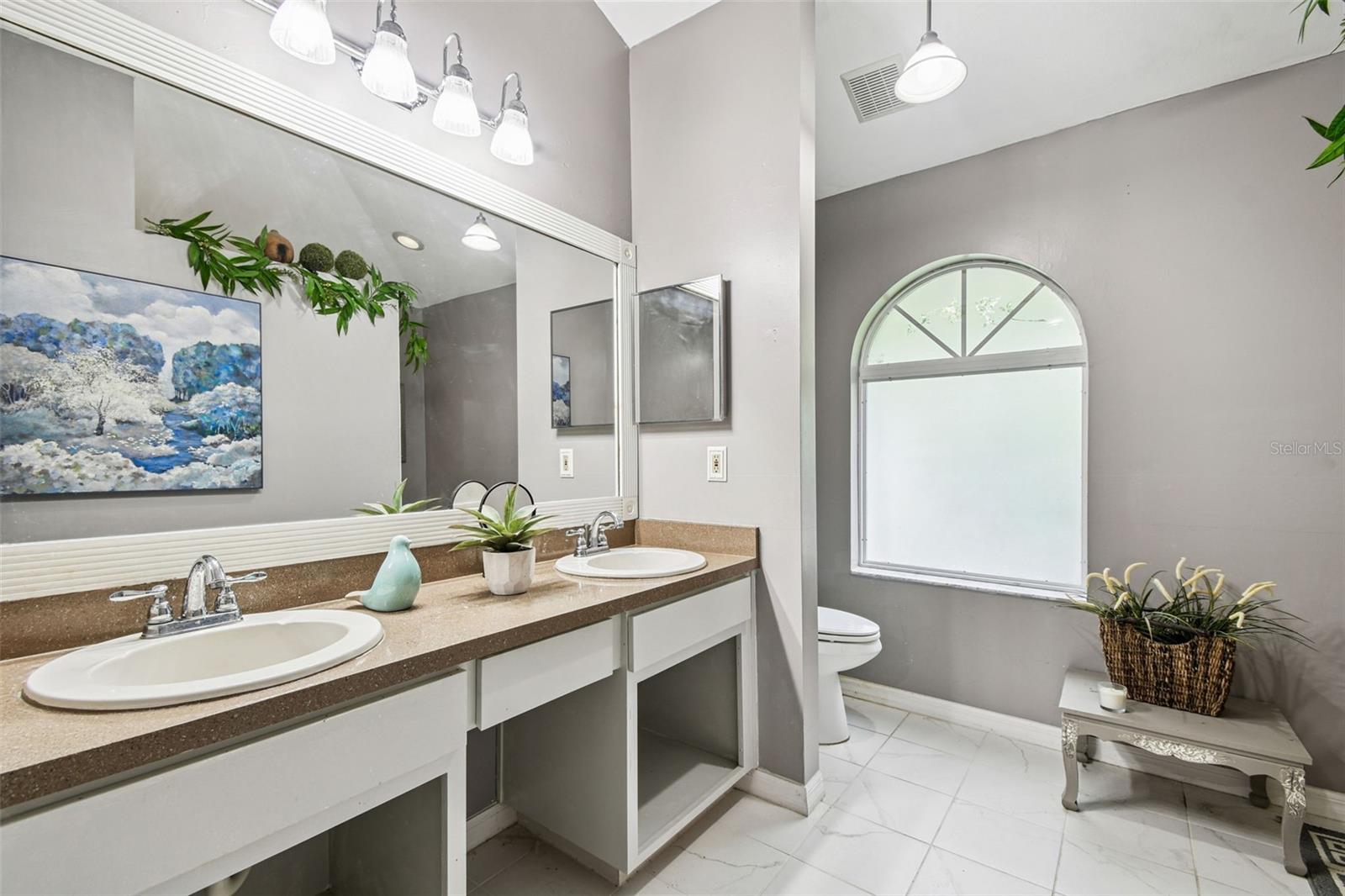 Image 30 of 56 For 4103 Kipling Avenue