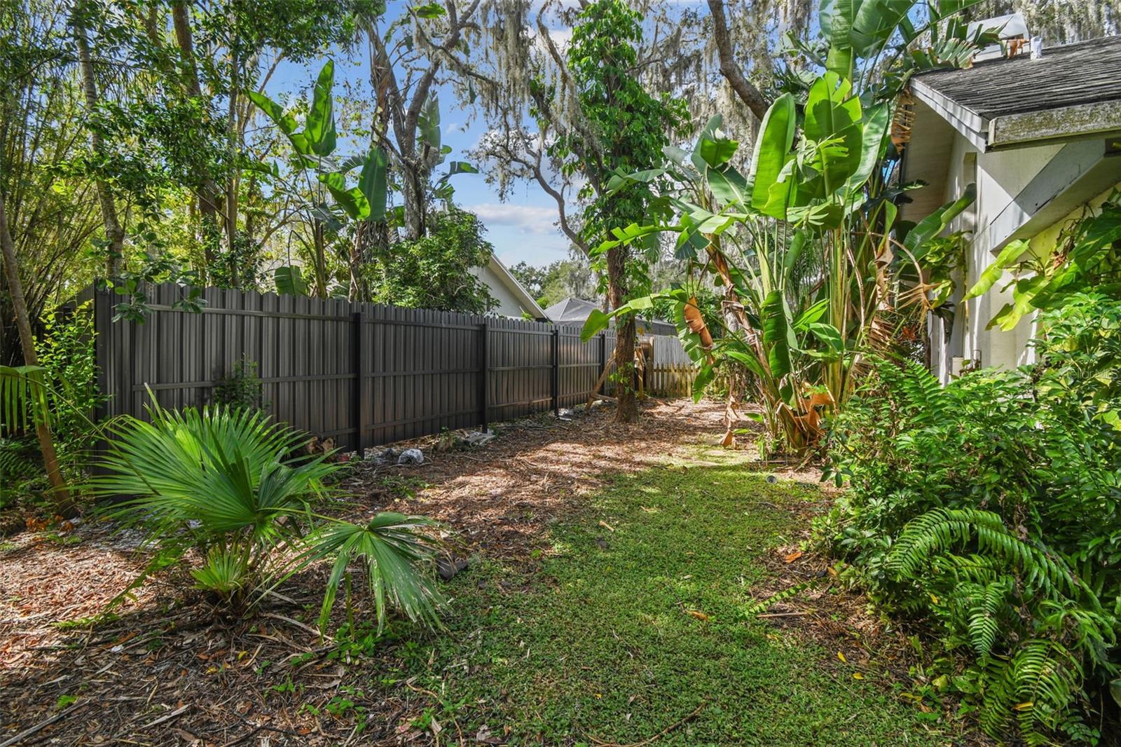 Image 52 of 56 For 4103 Kipling Avenue