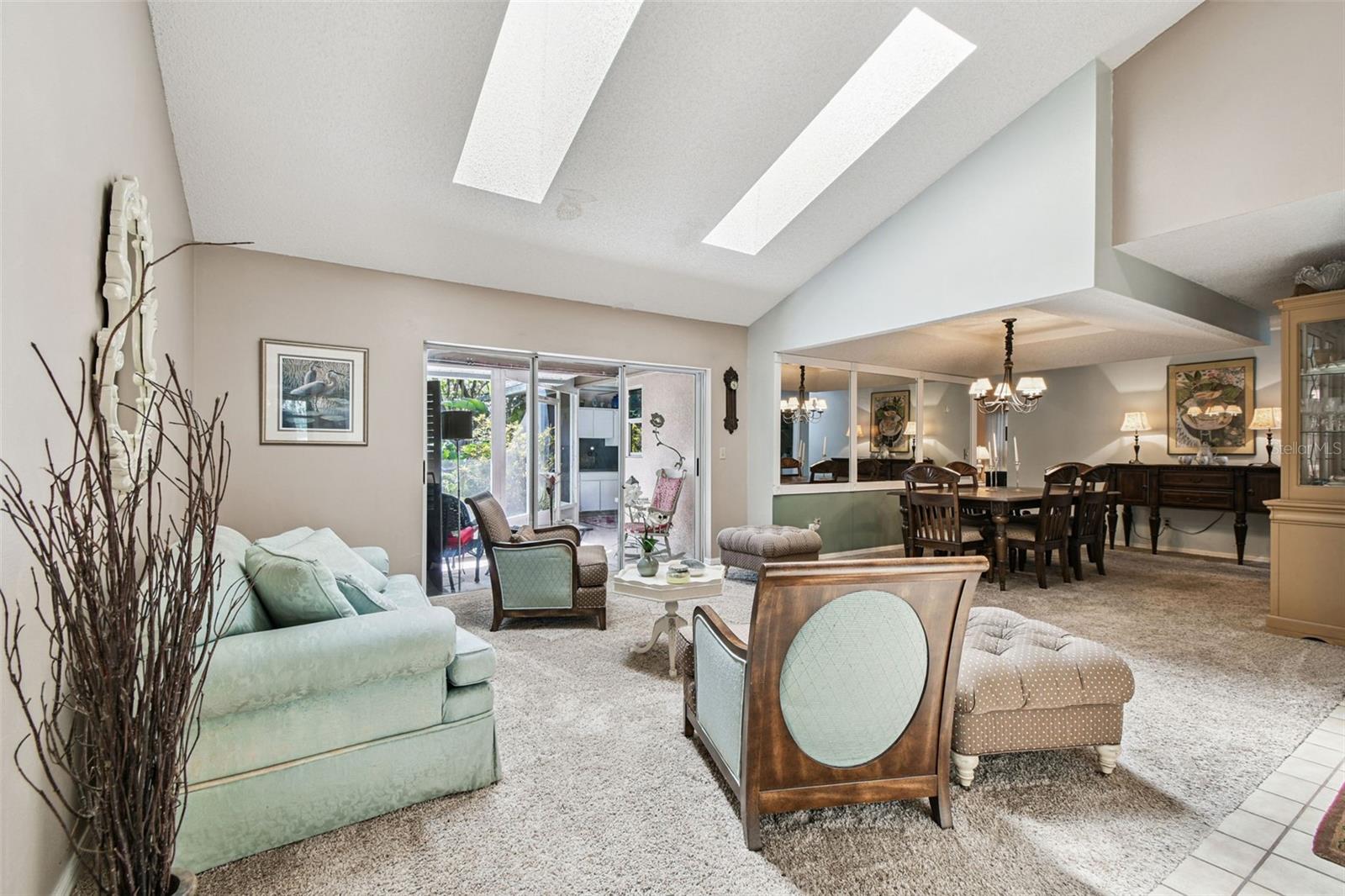 Image 8 of 56 For 4103 Kipling Avenue