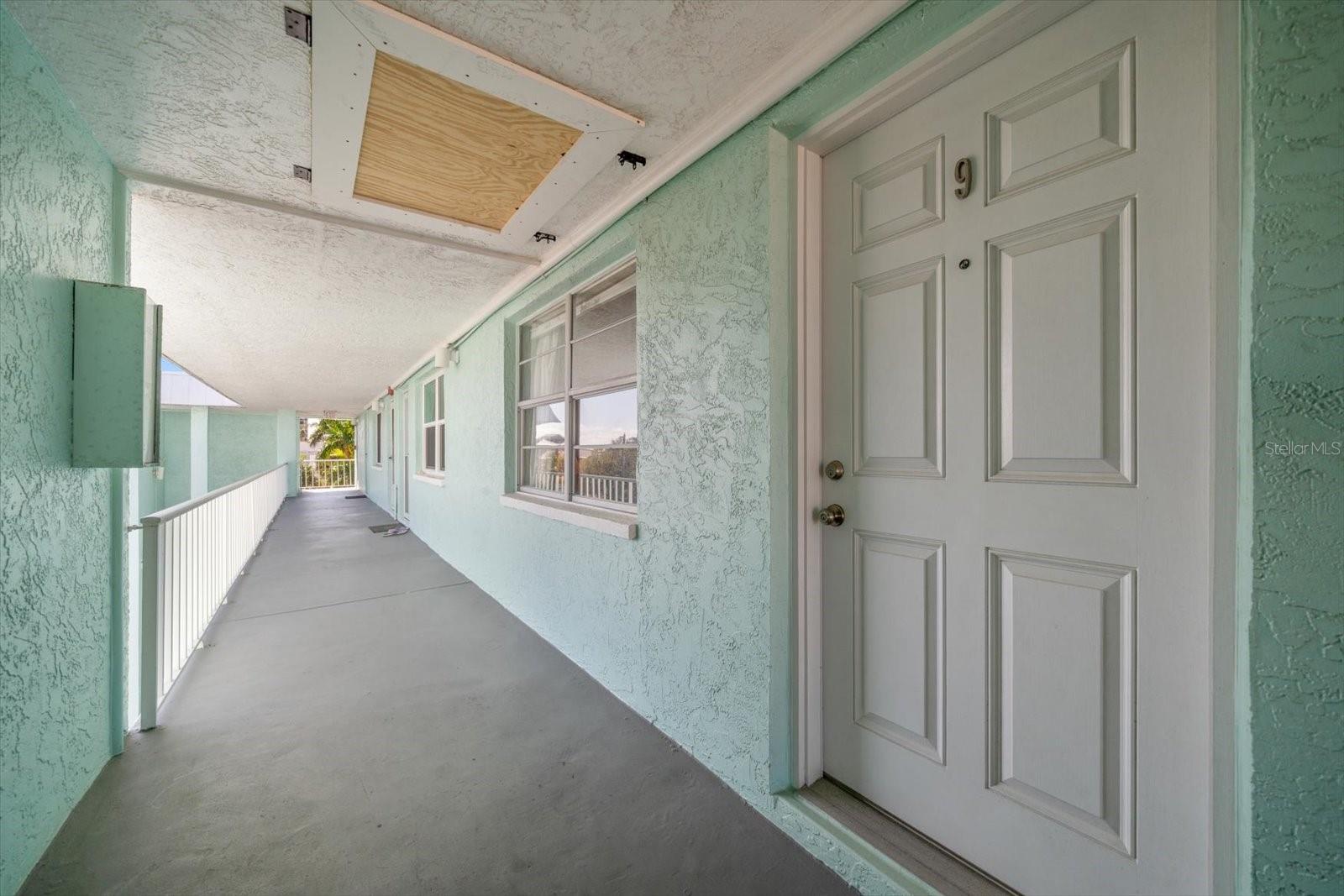 Image 6 of 28 For 8200 Bayshore Drive 9