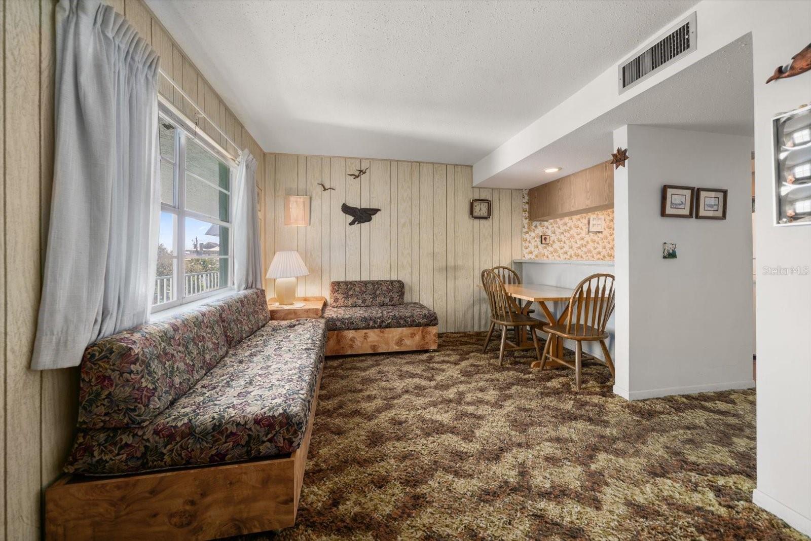 Image 8 of 28 For 8200 Bayshore Drive 9