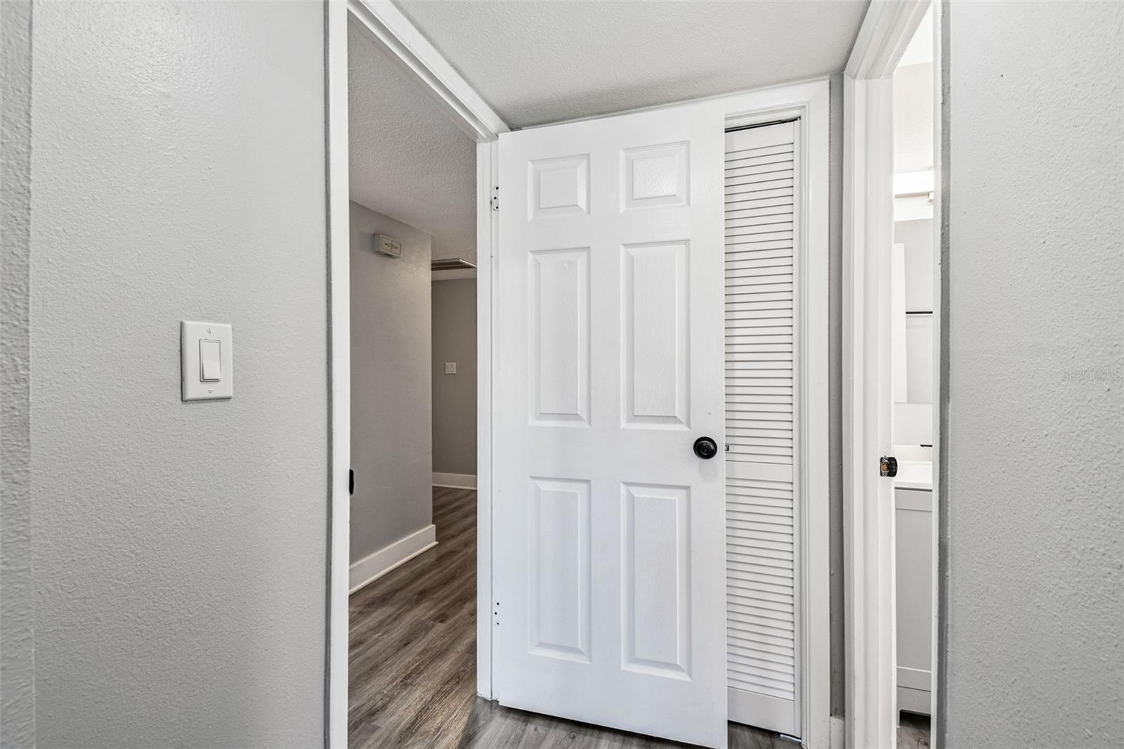 Image 41 of 97 For 4247 Floramar Terrace