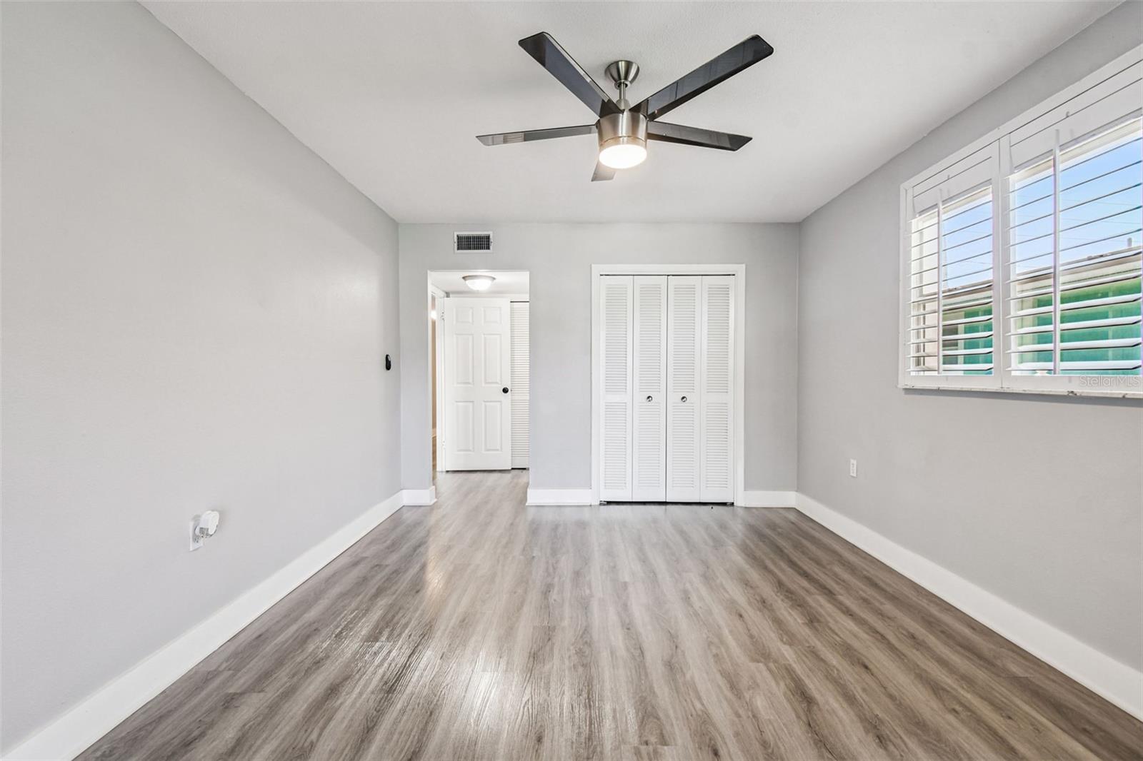 Image 50 of 97 For 4247 Floramar Terrace