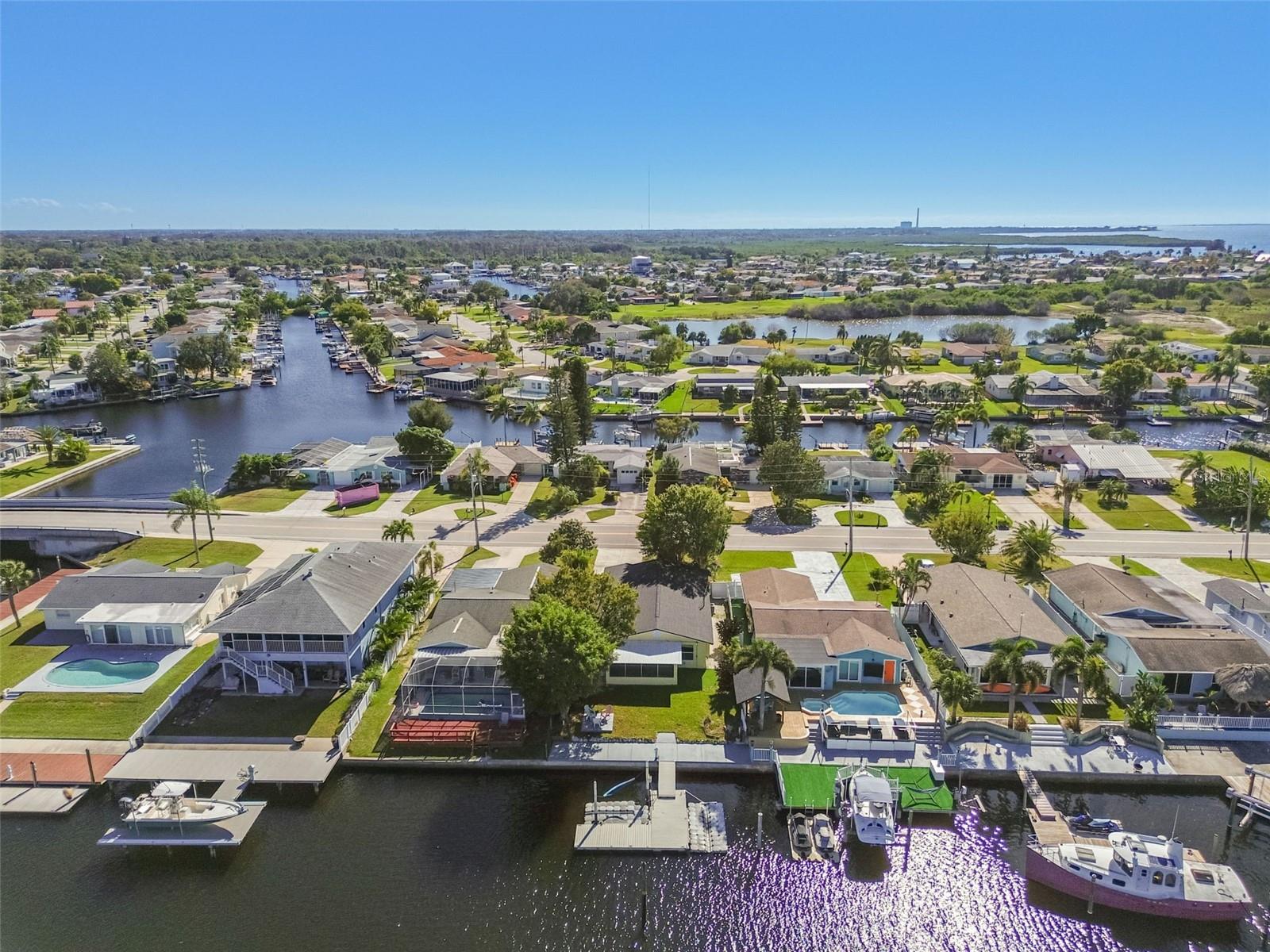 Image 80 of 97 For 4247 Floramar Terrace