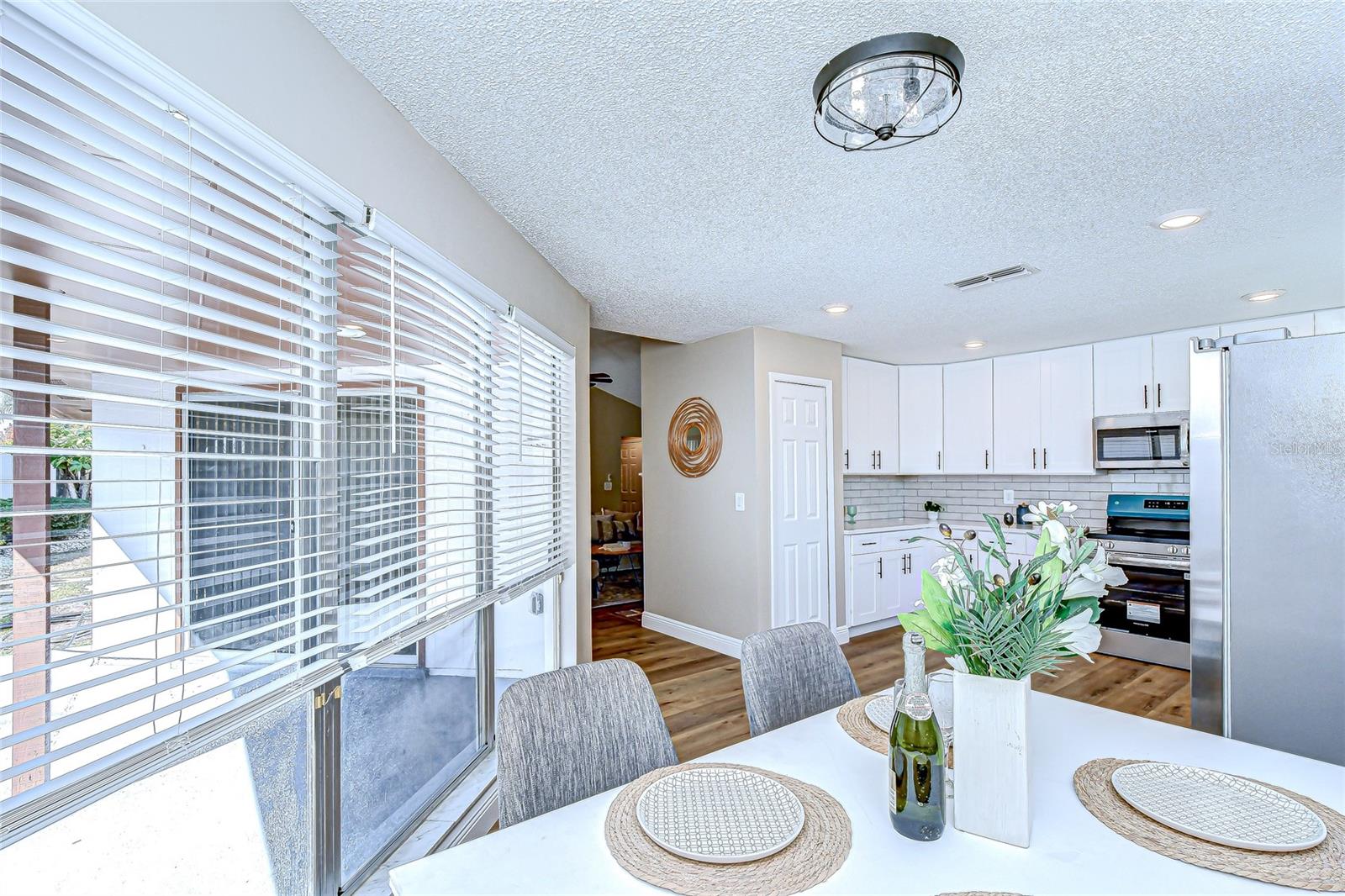 Image 14 of 30 For 10825 Venice Circle