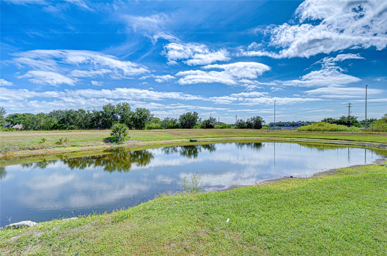 Image 28 of 30 For 10825 Venice Circle