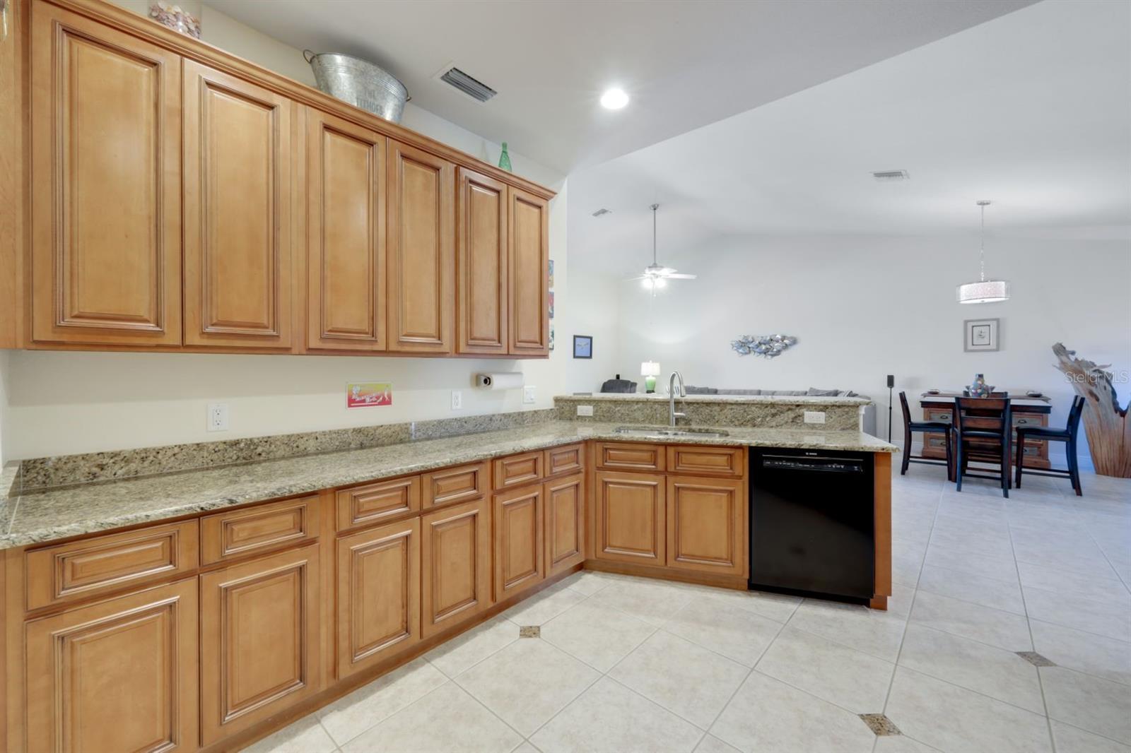 Image 13 of 35 For 403 47th Terrace  203