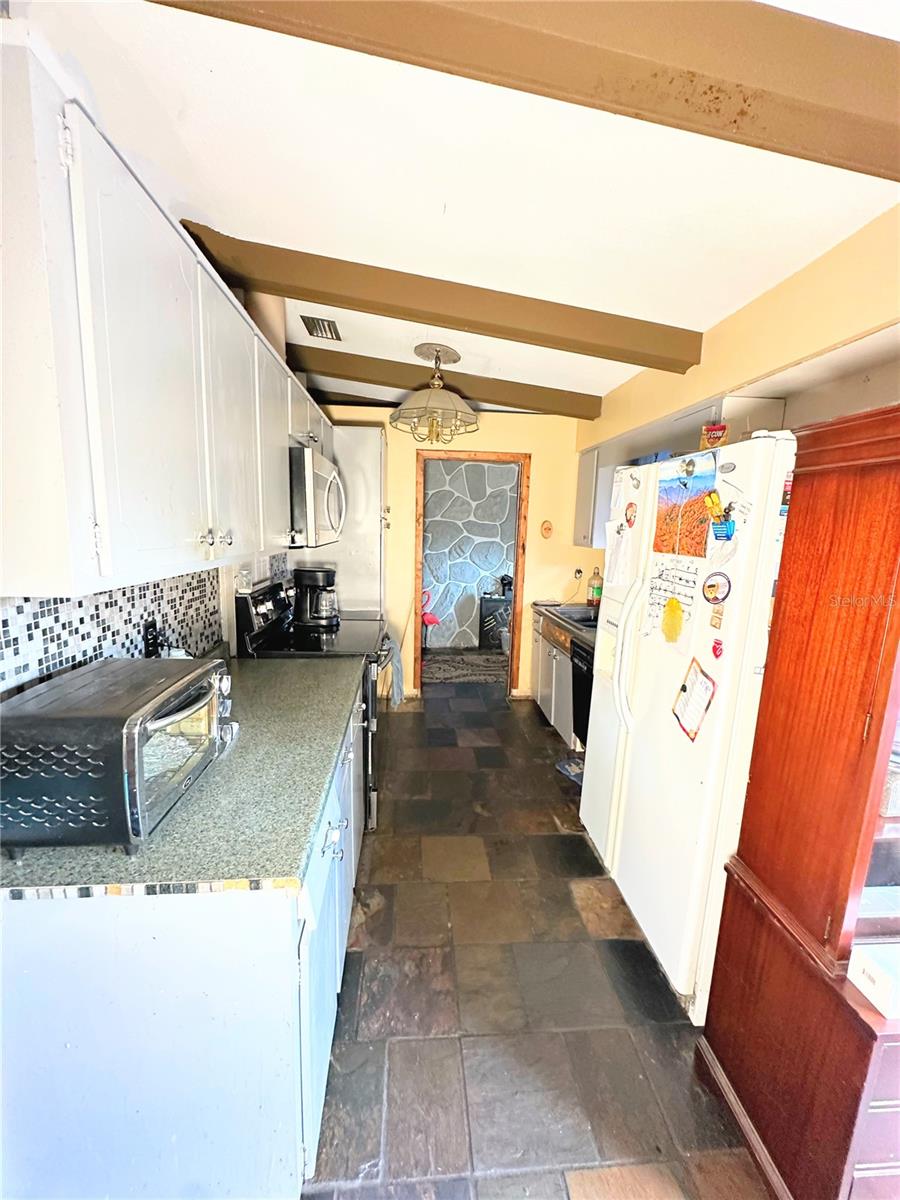 Image 7 of 19 For 1574 Souvenir Drive