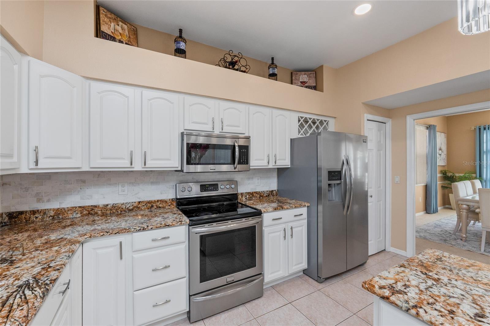 Image 34 of 79 For 15624 Eastbourn Drive