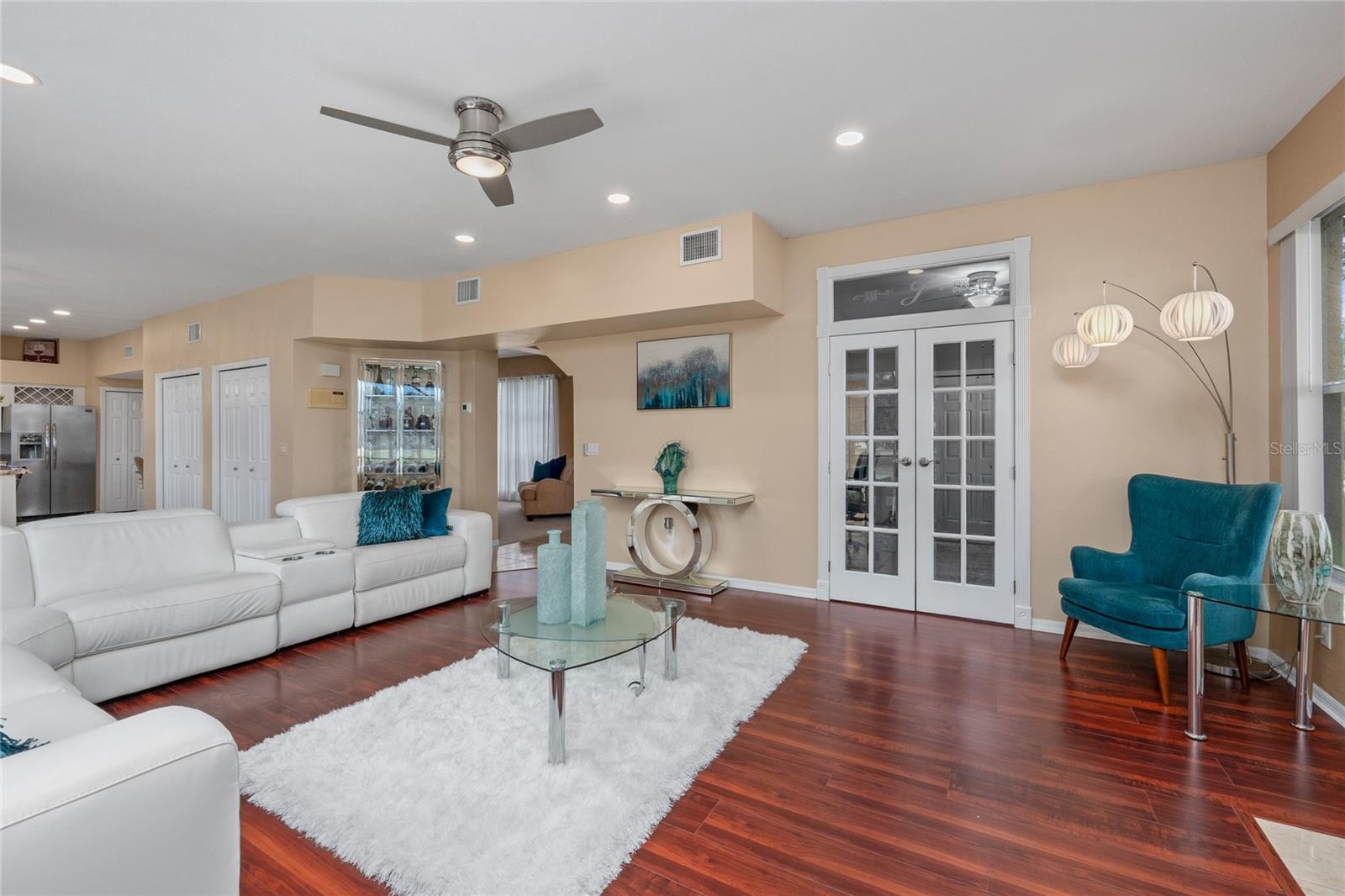 Image 40 of 79 For 15624 Eastbourn Drive