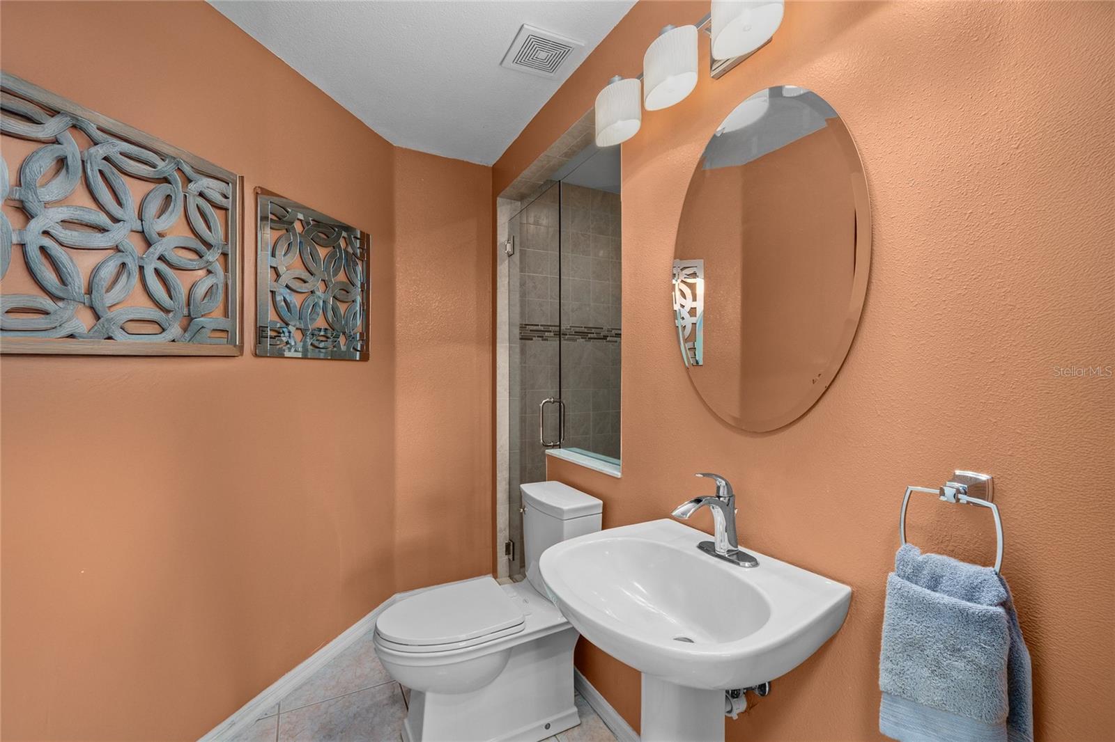 Image 45 of 79 For 15624 Eastbourn Drive