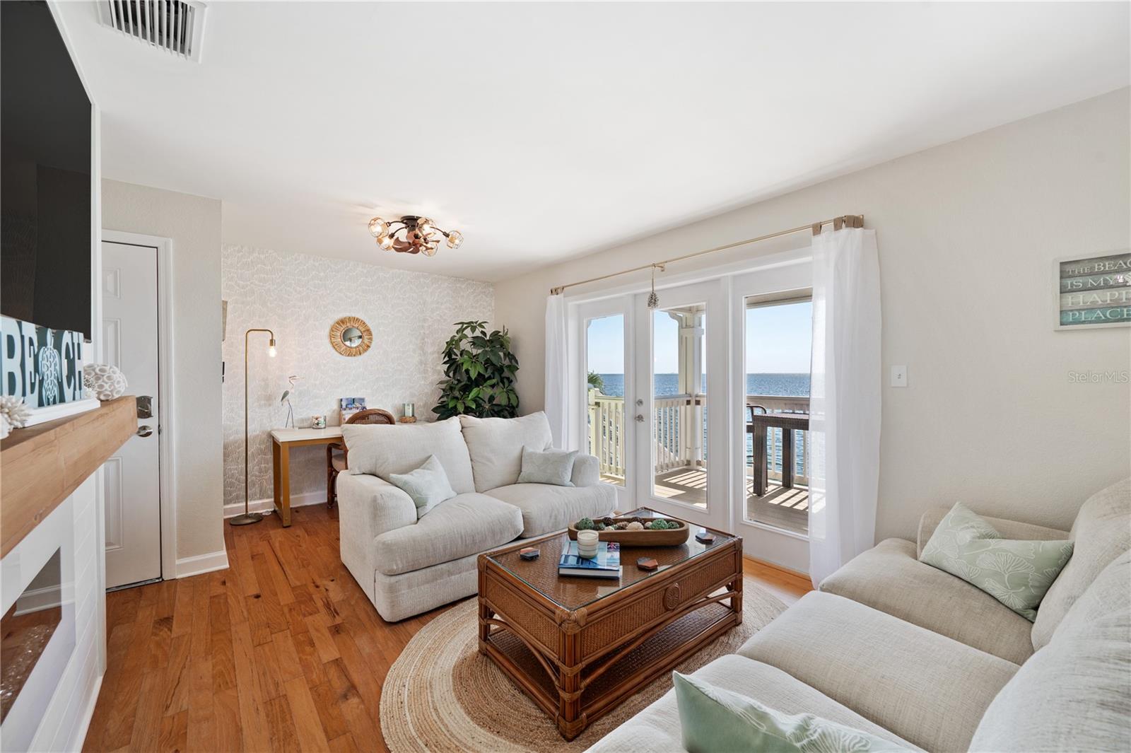 Image 5 of 36 For 5102 Coquina Key Drive Se D