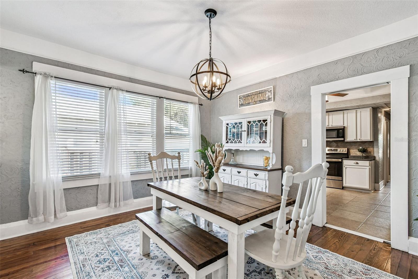 Image 13 of 45 For 906 Hamilton Avenue