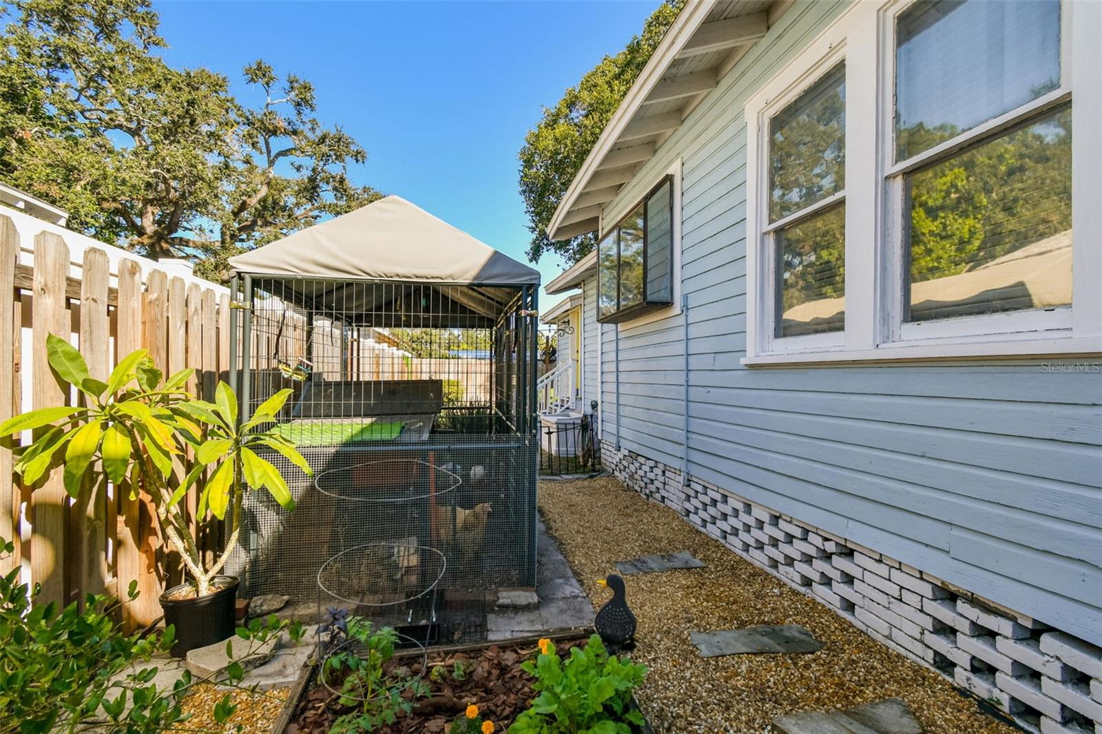 Image 35 of 45 For 906 Hamilton Avenue