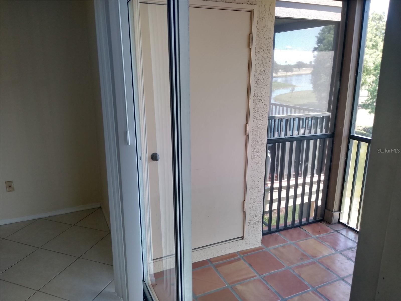 Image 31 of 33 For 2400 Feather Sound Drive 526