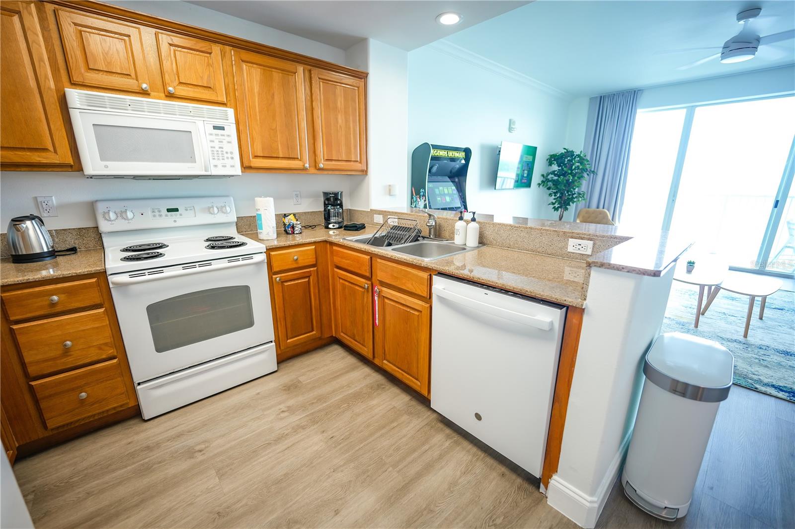 Image 5 of 18 For 13415 Blue Heron Beach Drive 1108